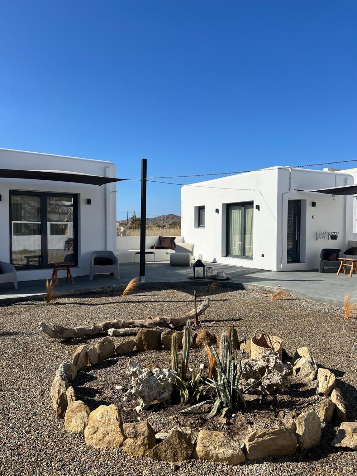 Villa Mazi Stin Io Chora de Ios Exterior foto
